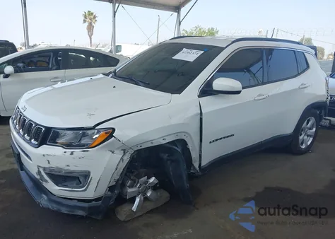 2020 Jeep Compass Latitude из США, поврежденный, VIN 3C4NJCBB8LT141375